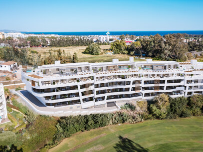 Penthouse Breeze - Contemporary 3-Bedroom Penthouse