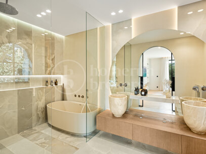 Villa Provence - Frontline Brisas Golf