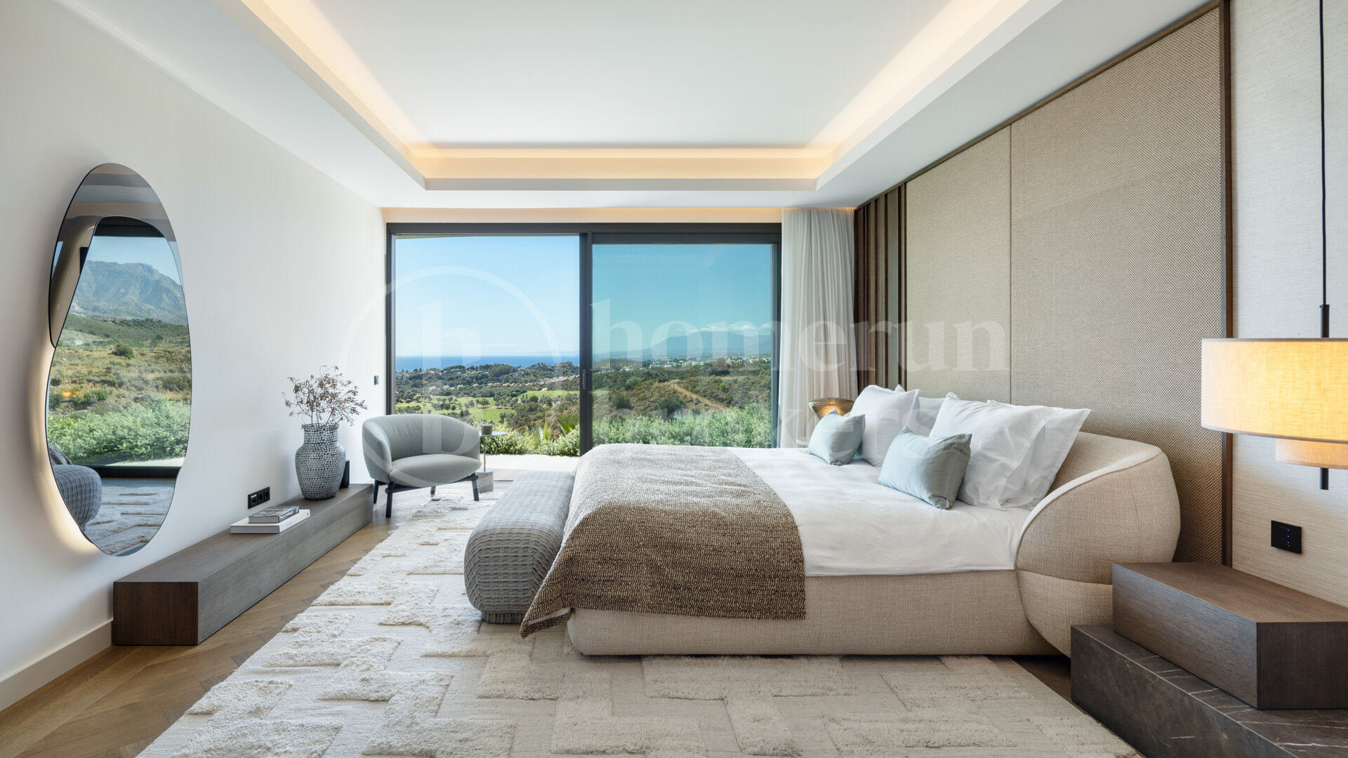 Villa Colina - Brand New Contemporary Villa with Sea Views