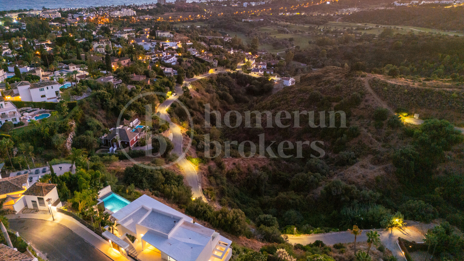 Villa Colina – helt ny modern villa med havsutsikt
