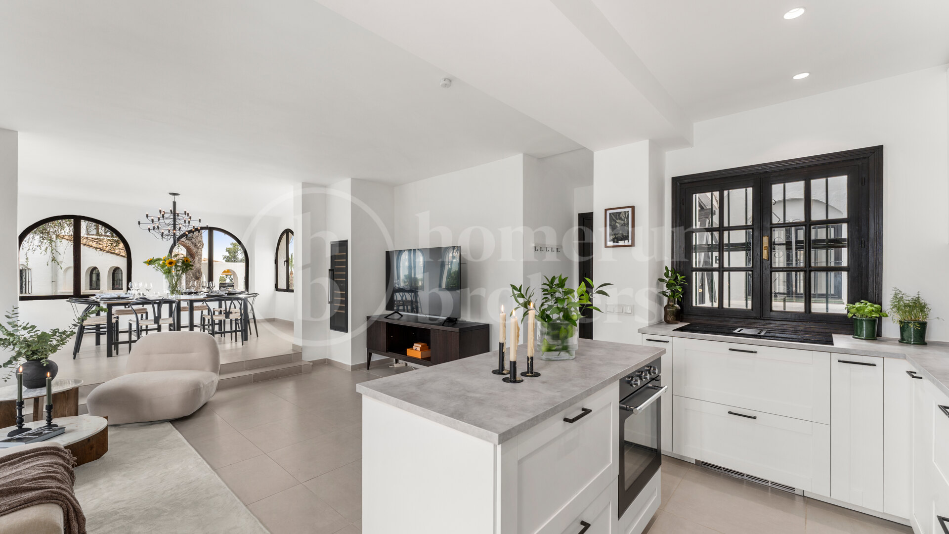 Casa Blanche – Fully Renovated Apartment in Prime Location