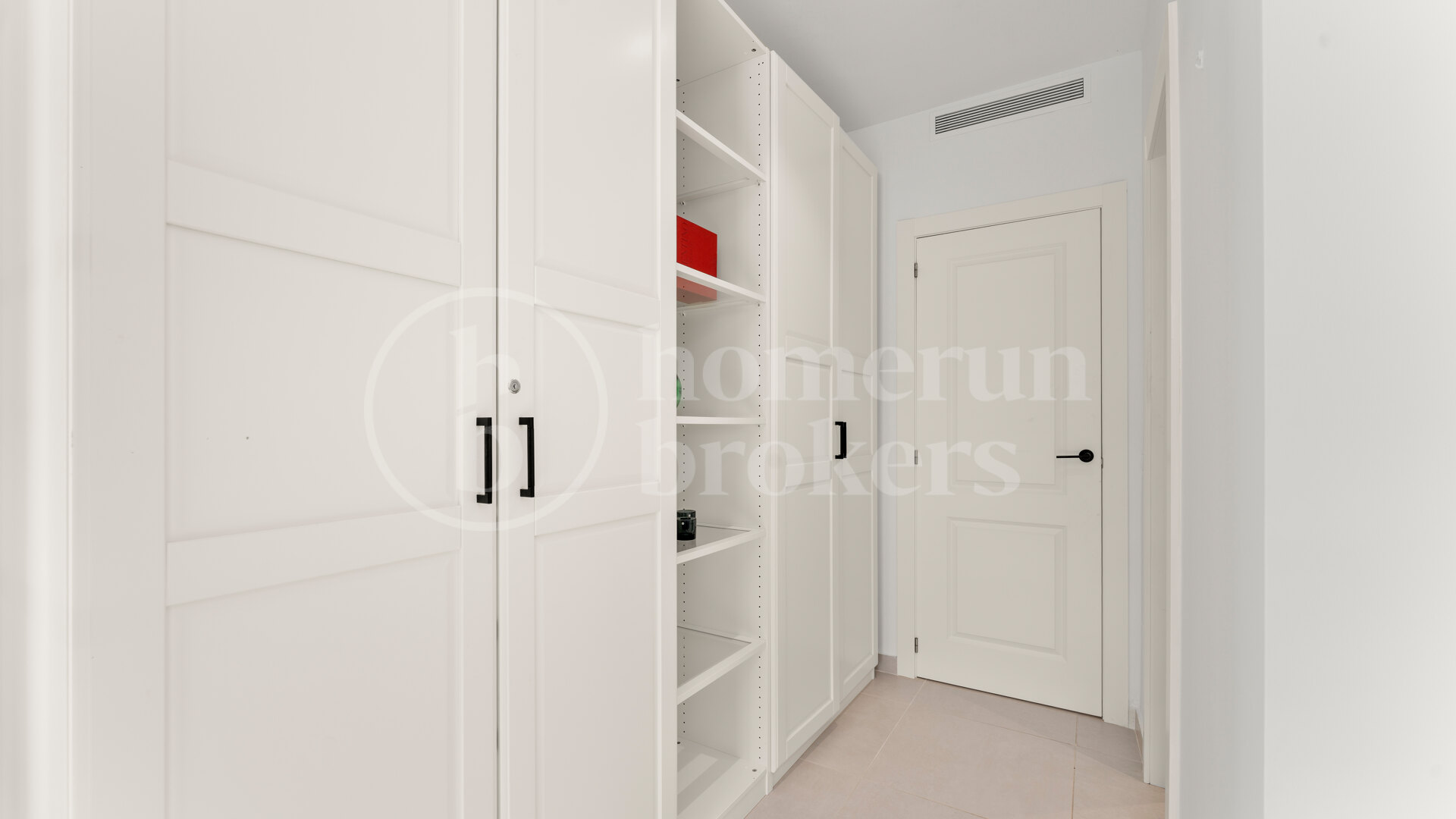 Casa Blanche – Fully Renovated Apartment in Prime Location