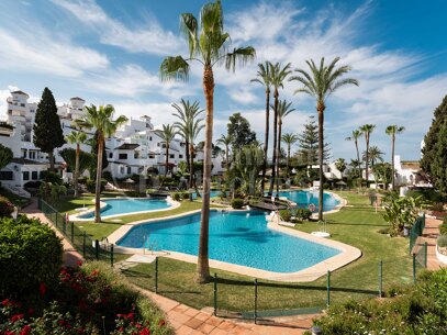 Casa Blanche – Fully Renovated Apartment in Prime Location