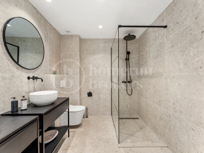 Casa Blanche – Fully Renovated Apartment in Prime Location
