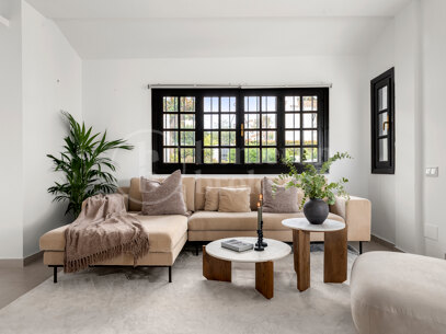 Casa Blanche – Fully Renovated Apartment in Prime Location