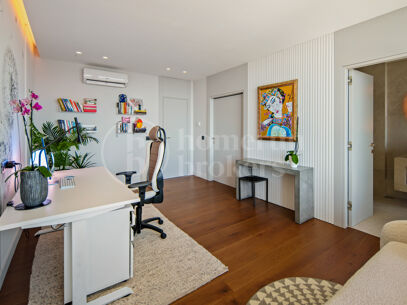 Villa La Mairena - Six Bedroom Contemporary Villa in Marbella East