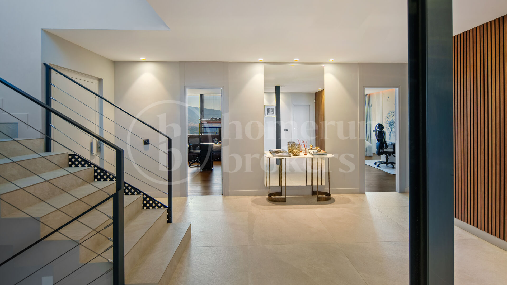 Villa La Mairena - Six Bedroom Contemporary Villa in Marbella East