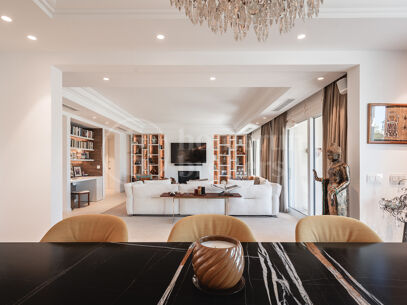 Penthouse Alamandas - Duplex takvåning med tre sovrum i Nueva Andalucía