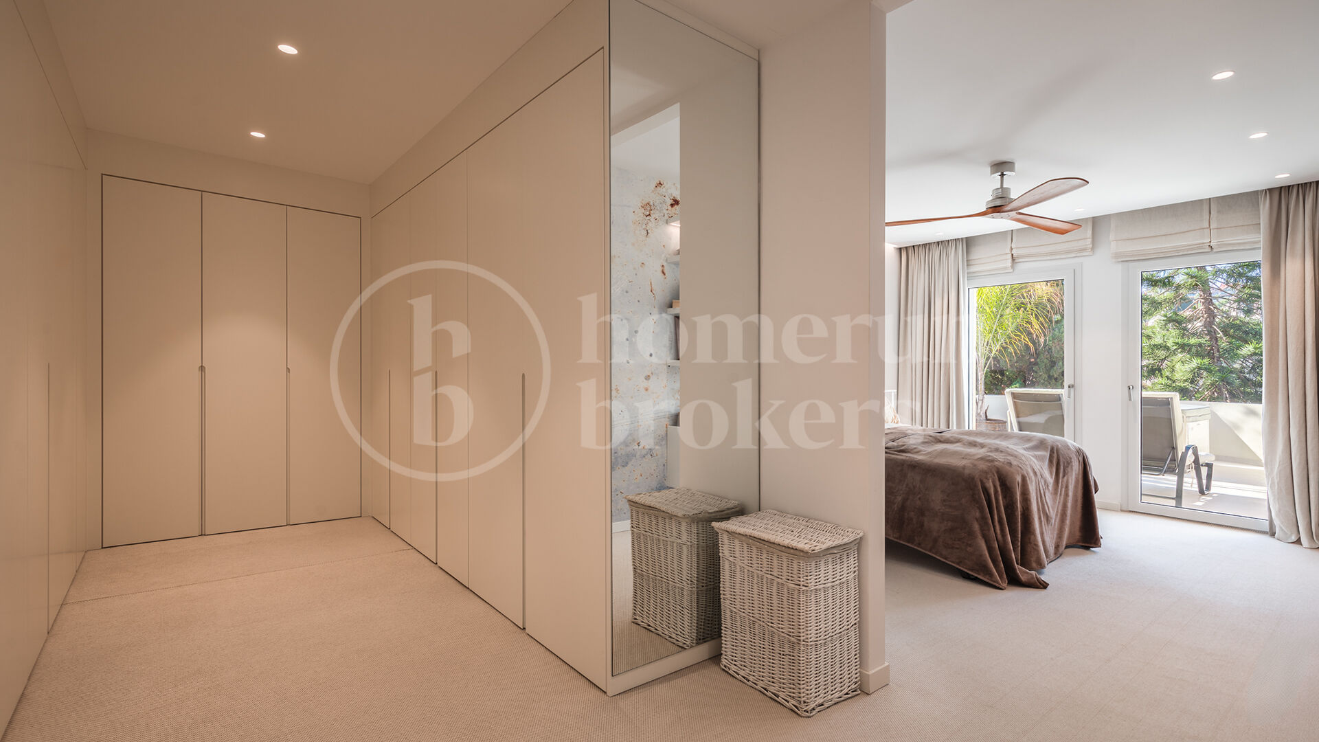 Penthouse Alamandas - Duplex takvåning med tre sovrum i Nueva Andalucía