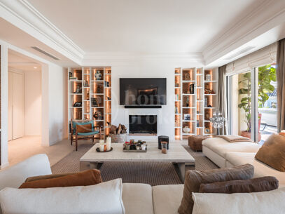 Penthouse Alamandas - Duplex takvåning med tre sovrum i Nueva Andalucía