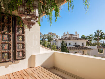 Penthouse Alamandas - Duplex takvåning med tre sovrum i Nueva Andalucía