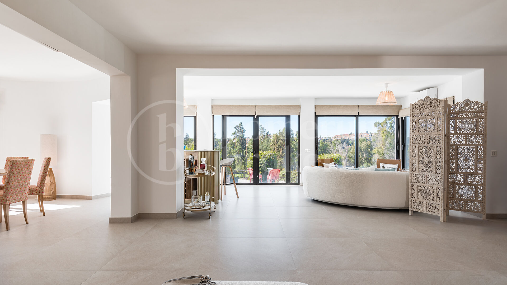 Casa Birdie - Frontline Golf Villa for Sale in Guadalmina Alta