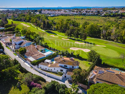 Casa Birdie - Frontline Golf Villa for Sale in Guadalmina Alta