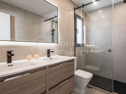 Casa Birdie - Frontline Golf Villa for Sale in Guadalmina Alta