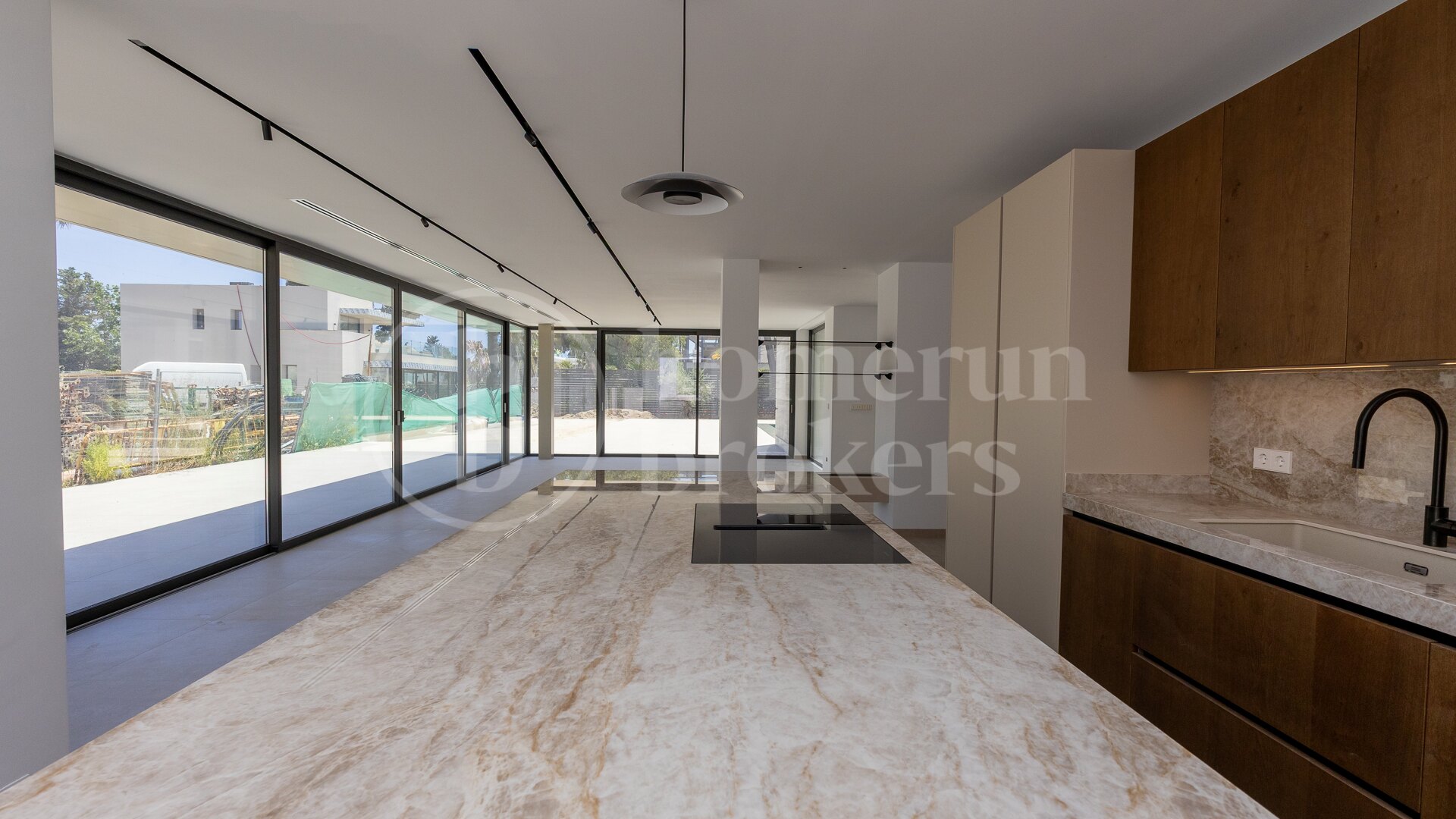 Pavilion 3 - New Modern Villa in Cortijo Blanco, San Pedro Beachside