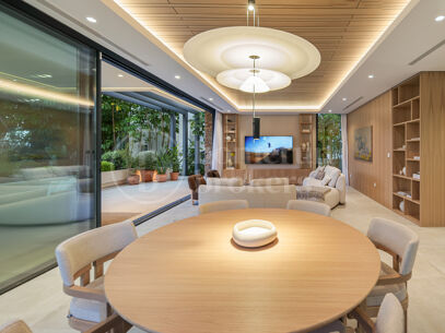 Villa Serenia – Contemporary Villa in El Campanario