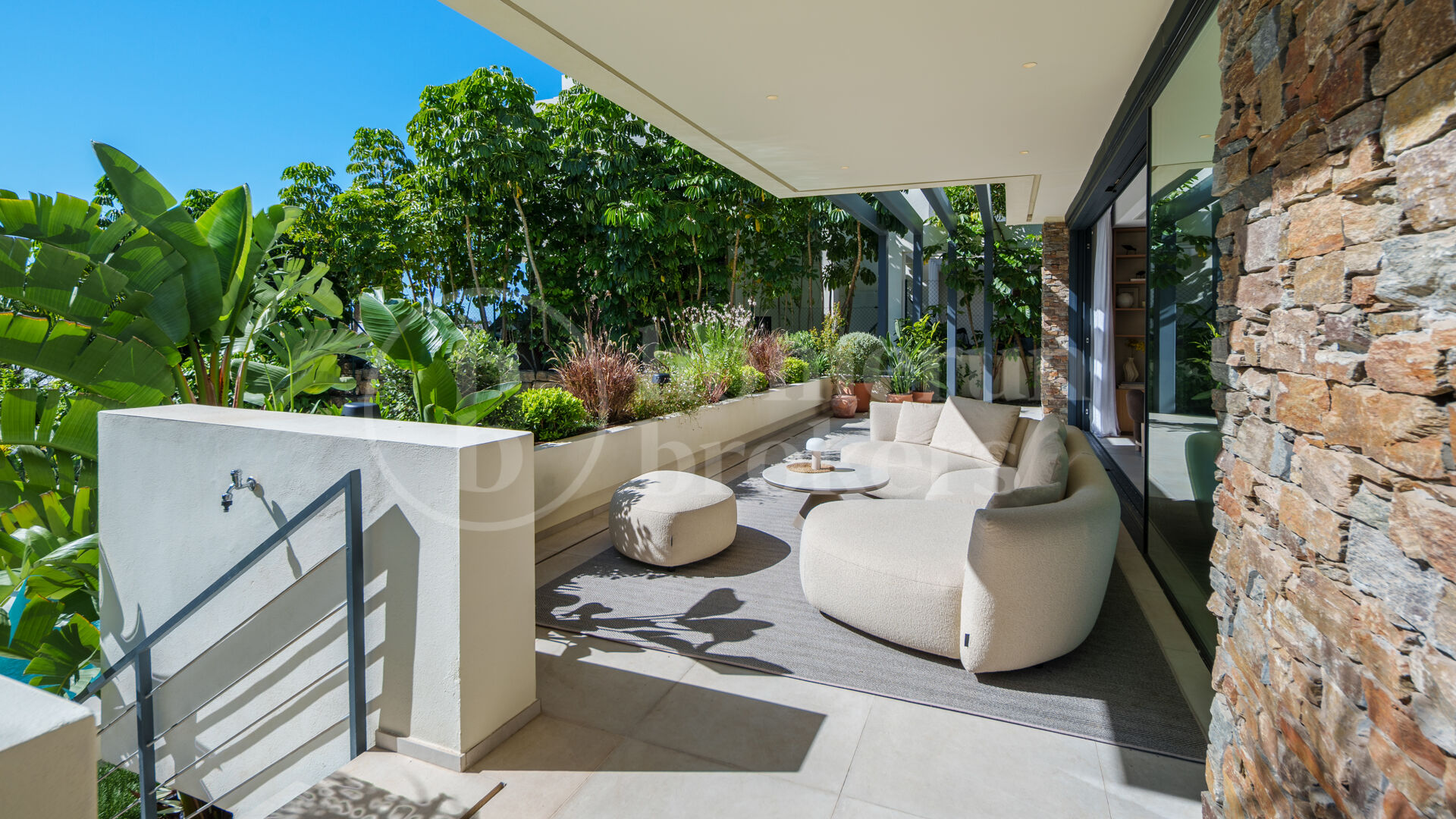 Villa Serenia – Contemporary Villa in El Campanario