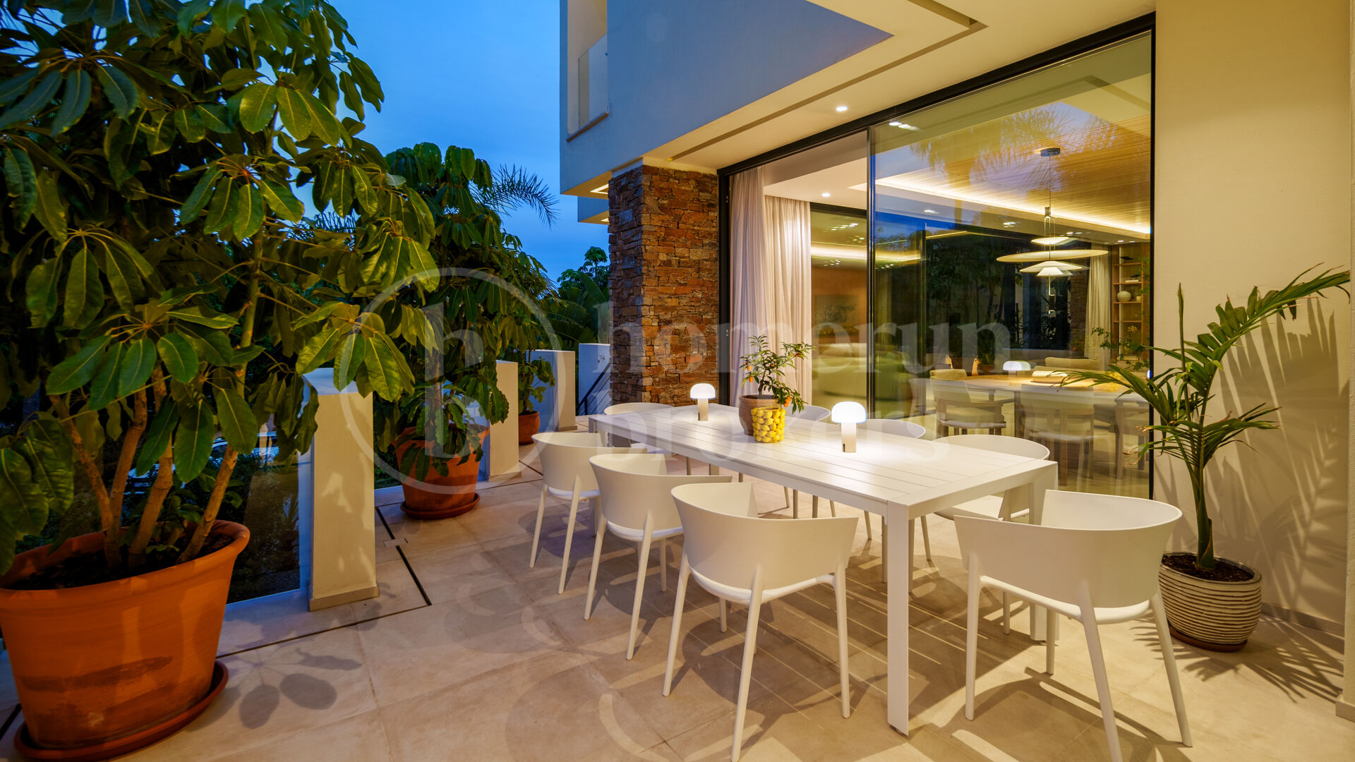 Villa Serenia – Contemporary Villa in El Campanario