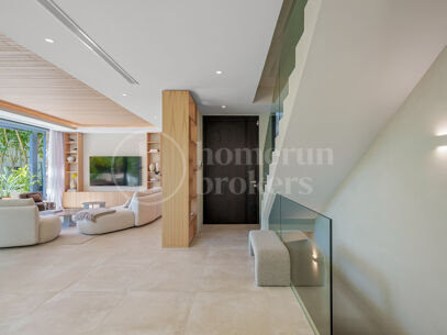 Villa Serenia – Contemporary Villa in El Campanario