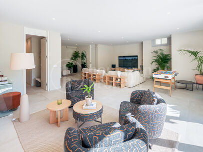 Villa Serenia – Contemporary Villa in El Campanario