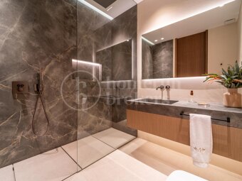 Villa Monteros - Modern Beachside Villa in Marbella East