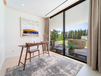 Villa Monteros - Modern Beachside Villa in Marbella East