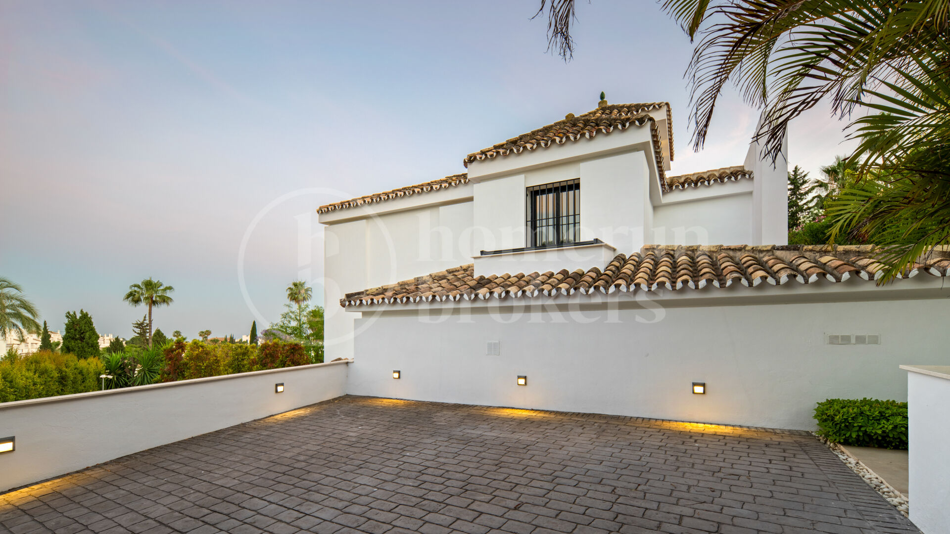 Villa Hill Club – Contemporary Villa In Los Naranjos Nueva Andalucia