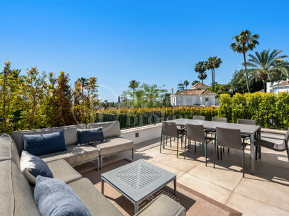 Villa Hill Club – Contemporary Villa In Los Naranjos Nueva Andalucia