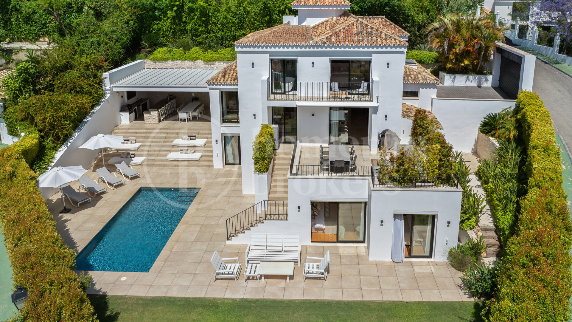 Villa Hill Club – Contemporary Villa In Los Naranjos Nueva Andalucia