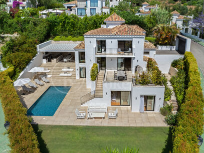 Villa Hill Club – Contemporary Villa In Los Naranjos Nueva Andalucia