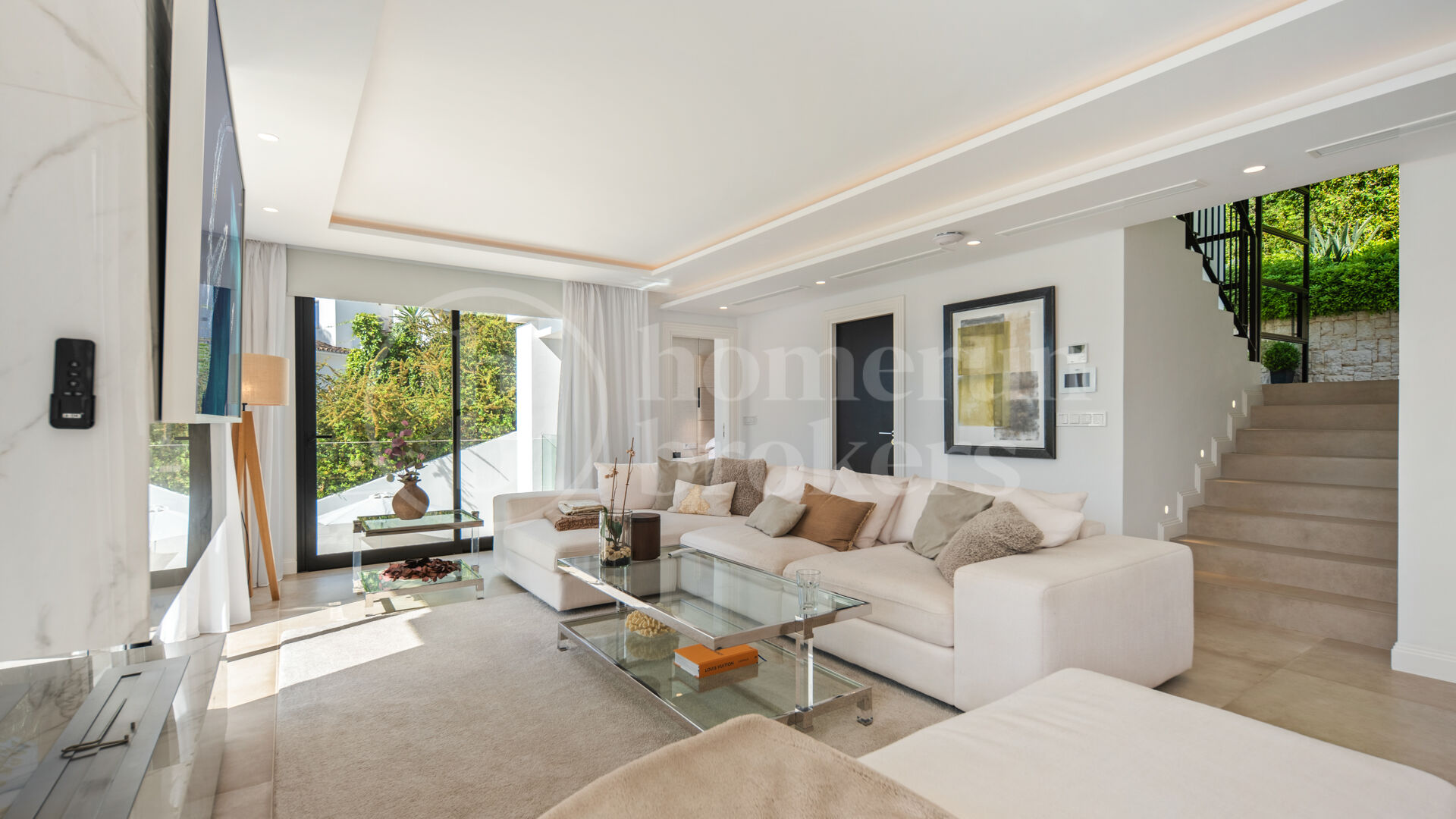 Villa Hill Club – Contemporary Villa In Los Naranjos Nueva Andalucia