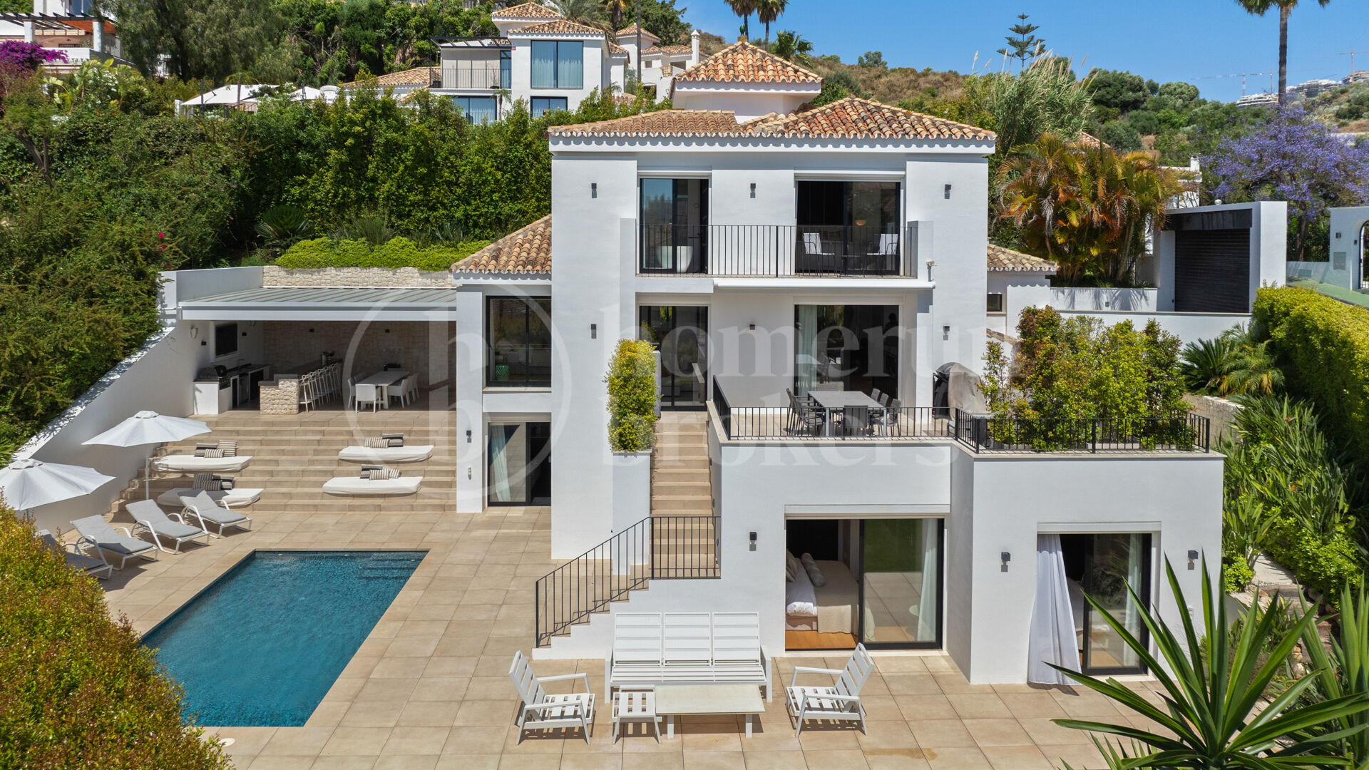Villa Hill Club – Contemporary Villa In Los Naranjos Nueva Andalucia