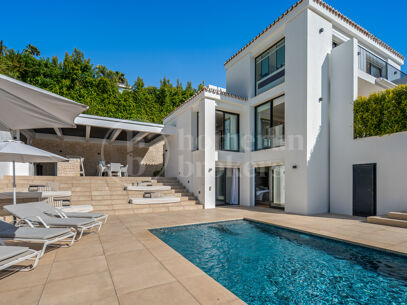 Villa Hill Club – Contemporary Villa In Los Naranjos Nueva Andalucia
