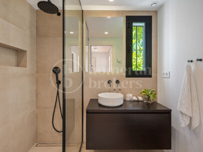 Villa Hill Club – Contemporary Villa In Los Naranjos Nueva Andalucia
