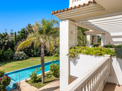 Maison Belle Mer – Lyxig villa vid stranden i Casasola