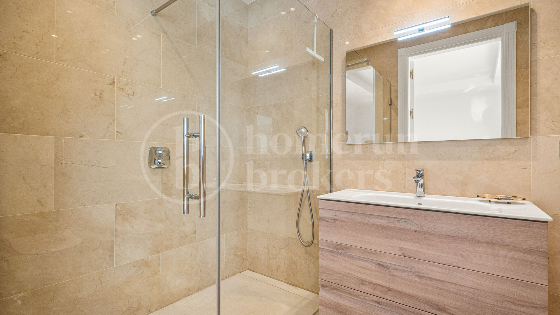 Maison Belle Mer – Lyxig villa vid stranden i Casasola