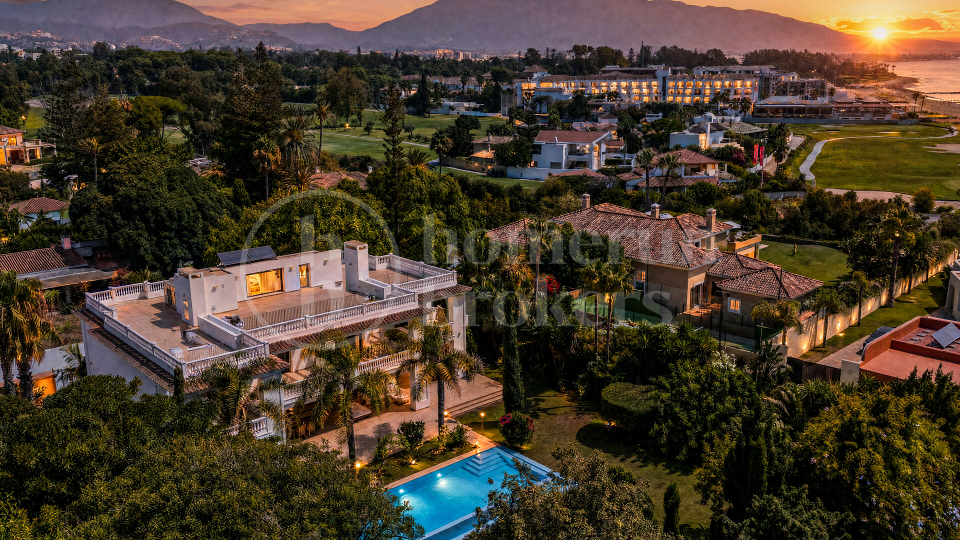 Maison Belle Mer – Lyxig villa vid stranden i Casasola