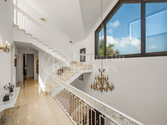 Maison Belle Mer – Luxury Beachside Villa in Casasola