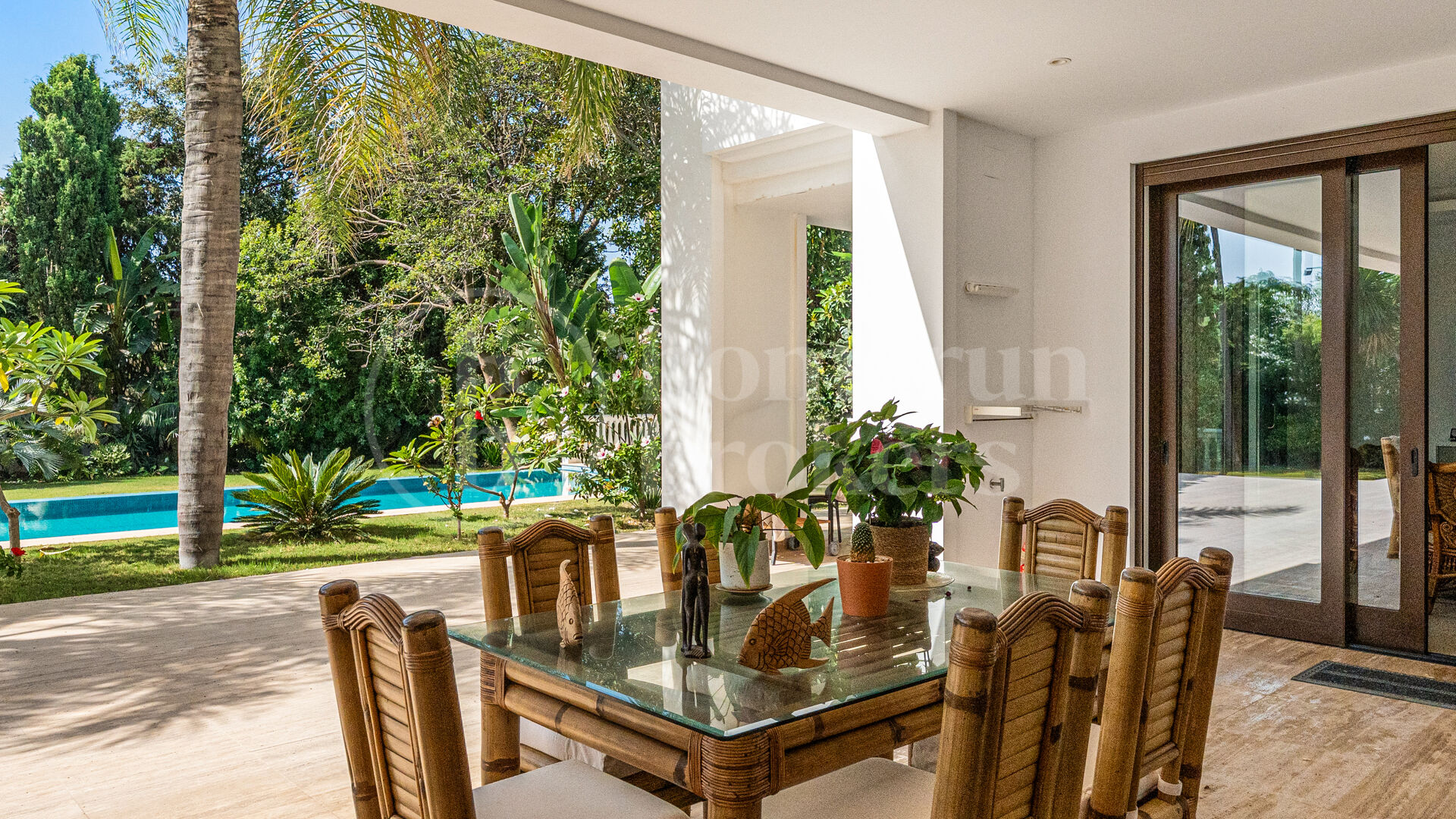 Maison Belle Mer – Lyxig villa vid stranden i Casasola