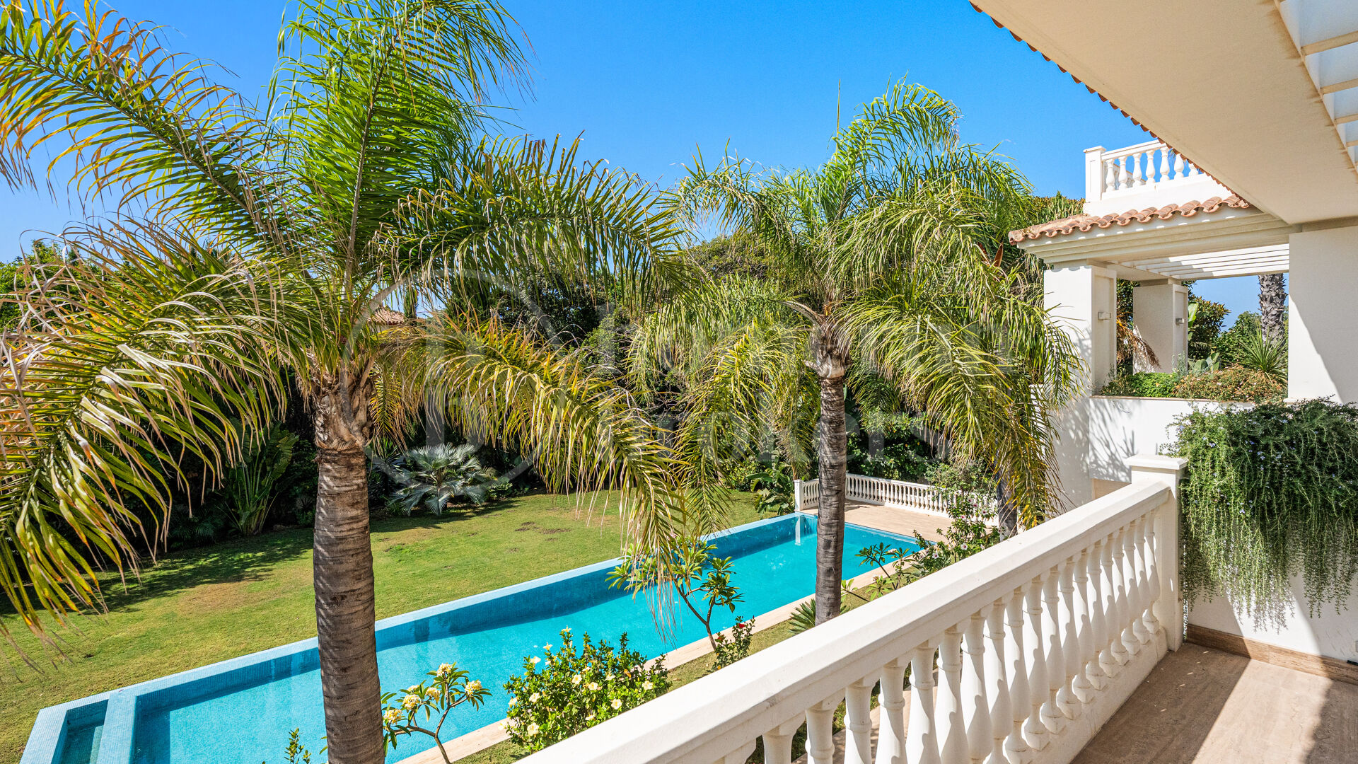 Maison Belle Mer – Lyxig villa vid stranden i Casasola