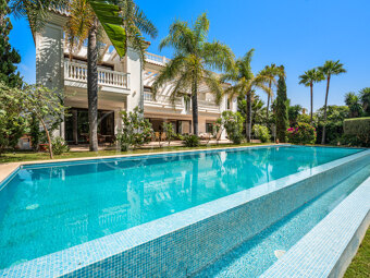 Maison Belle Mer – Luxury Beachside Villa in Casasola