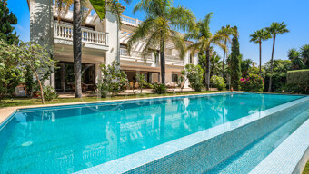 Maison Belle Mer – Lyxig villa vid stranden i Casasola