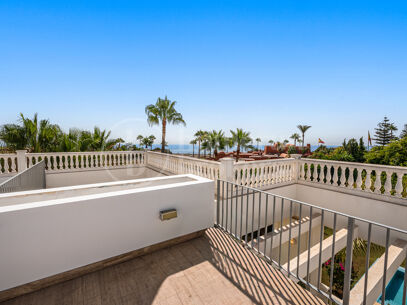 Maison Belle Mer – Lyxig villa vid stranden i Casasola
