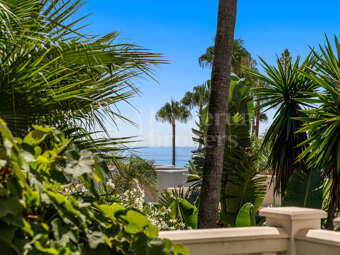 Maison Belle Mer – Luxury Beachside Villa in Casasola
