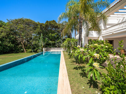 Maison Belle Mer – Lyxig villa vid stranden i Casasola