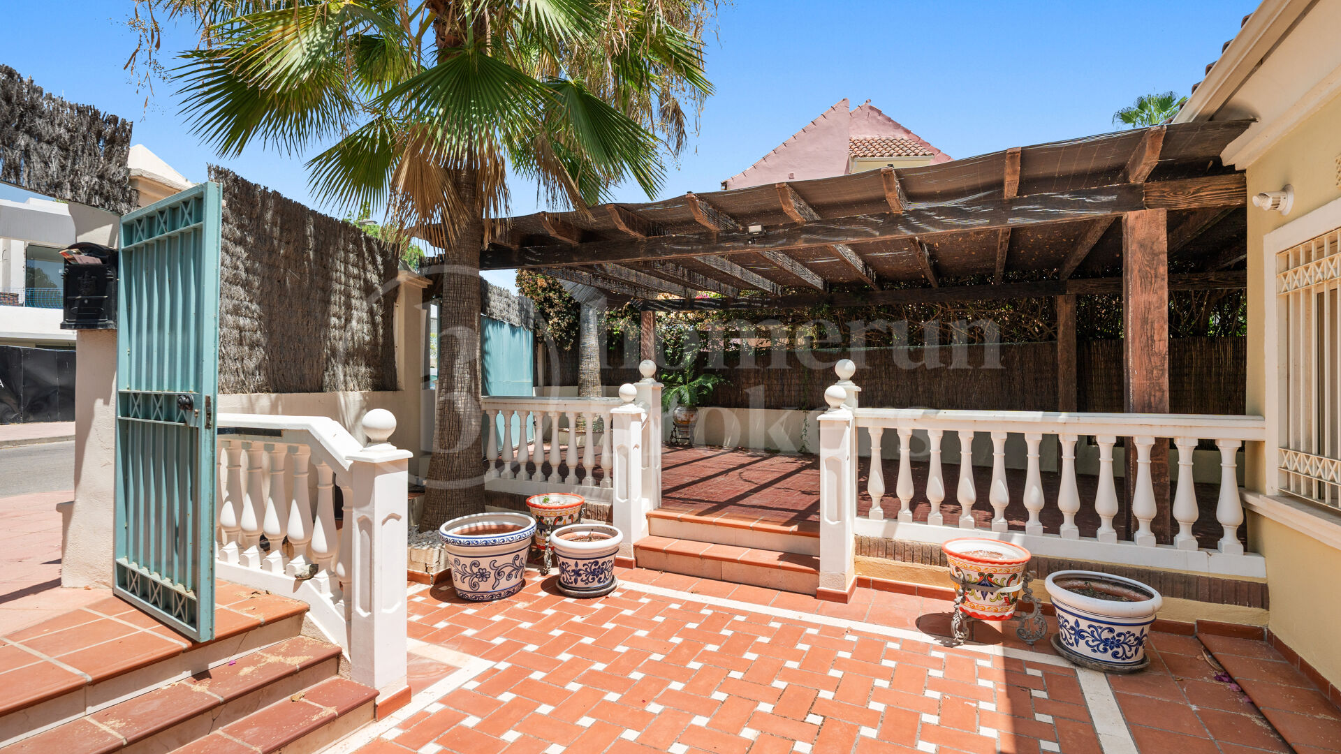 The Beach House – Beachside Villa in Cortijo Blanco