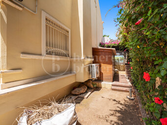 The Beach House – Beachside Villa in Cortijo Blanco