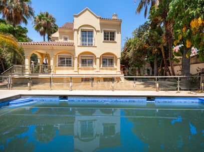 The Beach House – Beachside Villa in Cortijo Blanco