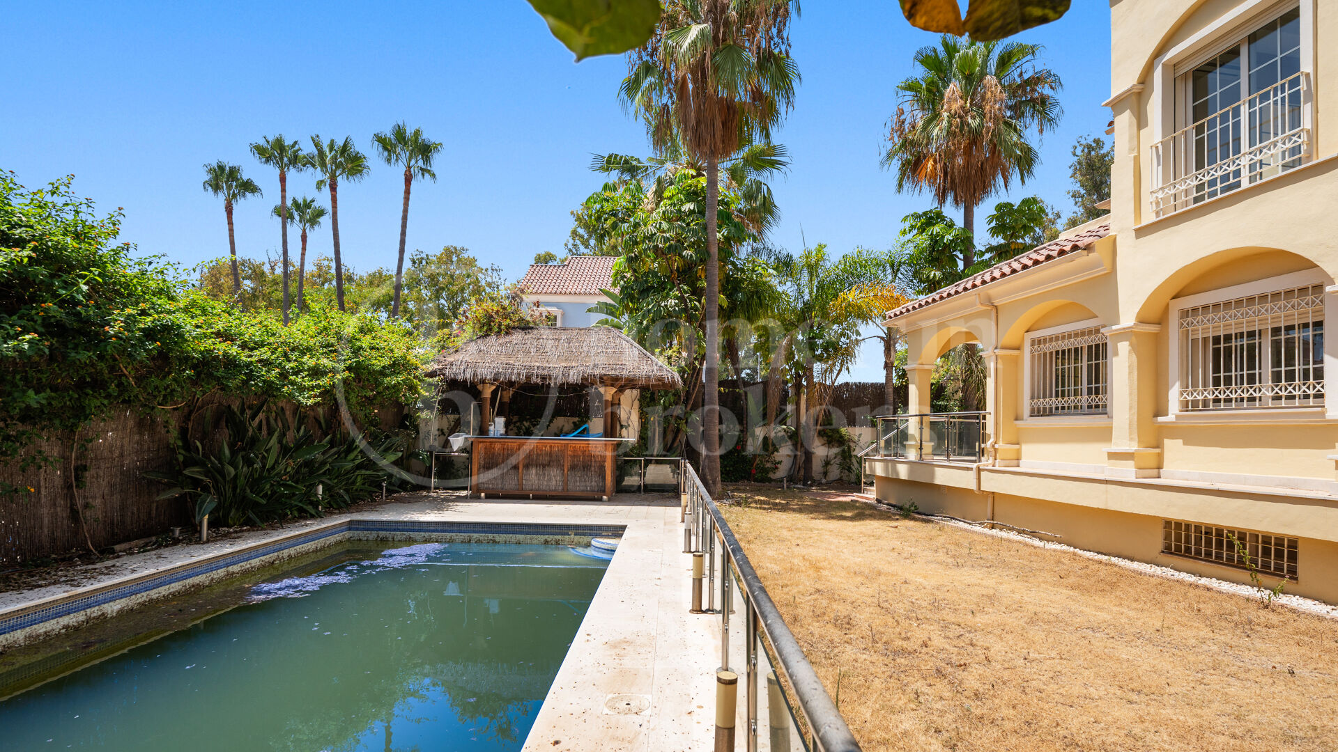 The Beach House – Beachside Villa in Cortijo Blanco