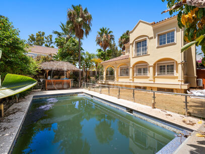 The Beach House – Beachside Villa in Cortijo Blanco